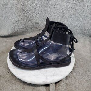 Free People Shoes Womens EU 38 US 7.5-8 Black Leather Vacation Day Wrap Sandals